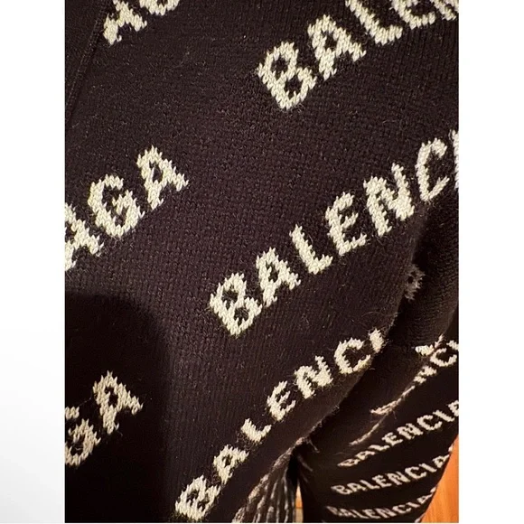 BALENCIAGA Logo Cardigan - Picture 5 of 9